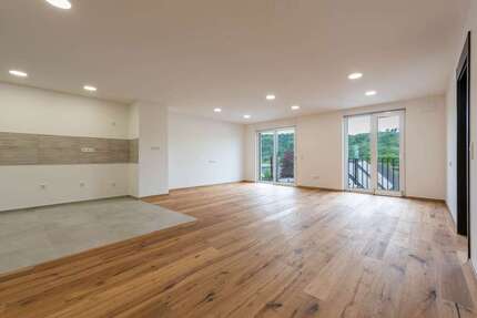 Wohnung zum Mieten in Essen Werden 1.530,00 € 102.09 m² - Essen / Werden