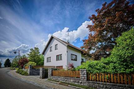 Haus zum Kaufen in Haibach 249.000,00 € 160 m²