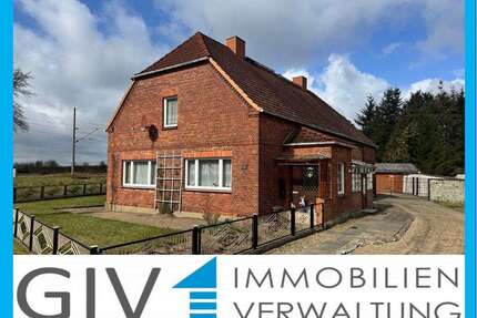 Haus zum Kaufen in Ludwigslust Ortsteil Weselsdorf 159.000,00 € 175 m²