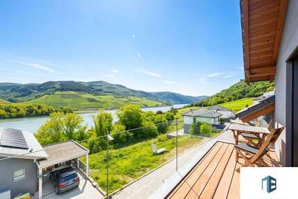 Haus zum Kaufen in Niederheimbach 1.300.000,00 € 283 m²