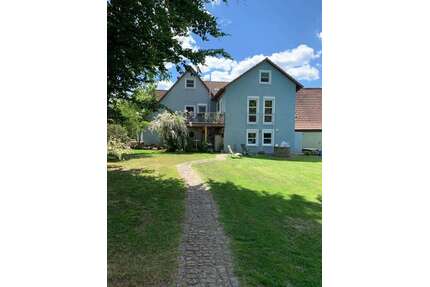 Haus zum Kaufen in Wiesentheid 449.000,00 € 190 m²