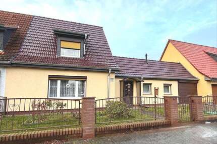 Haus zum Kaufen in Leegebruch 270.000,00 € 109 m²