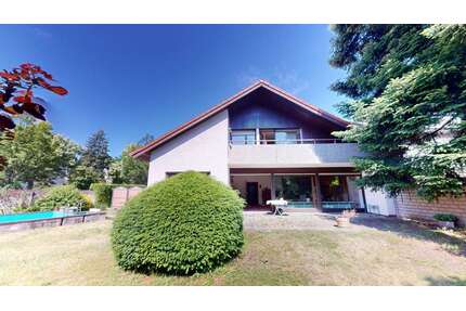 Haus zum Kaufen in Karlsruhe Daxlanden 995.000,00 € 298.38 m² - Karlsruhe / Daxlanden