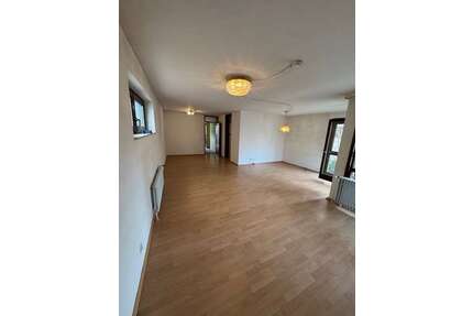 Wohnung zum Kaufen in Schwieberdingen 230.000,00 € 94 m²