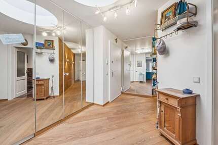 Wohnung zum Kaufen in Taufkirchen 1.090.000,00 € 160 m²