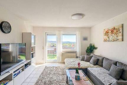 Gemütliche 3-Zimmer-Wohnung mit sonnigem Balkon und Naturblick - Auenwald / Lippoldsweiler