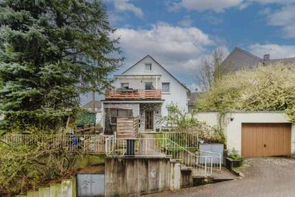 Haus zum Kaufen in Schwelm 265.000,00 € 271 m²