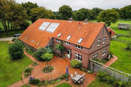 Modernisierter Resthof mit rund 2,1 Hektar warten auf Naturliebhaber und Tierfreunde - Großefehn Fiebing