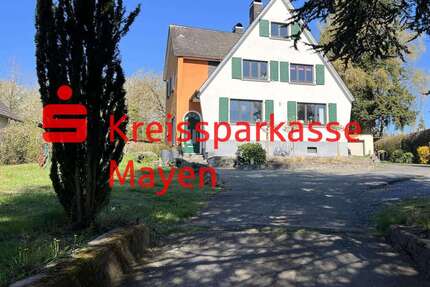 Haus zum Kaufen in Mayen 730.000,00 € 180 m²