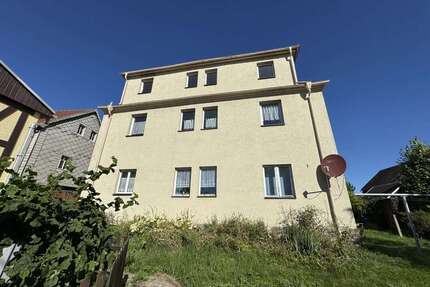 Haus zum Kaufen in Pockau-Lengenfeld 139.000,00 € 300 m²