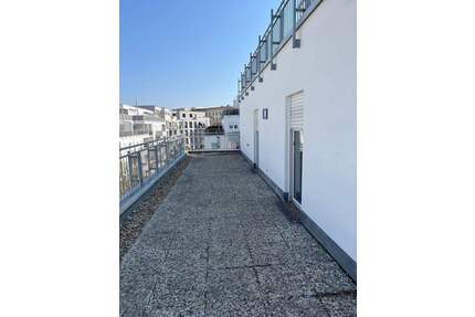 3 Zimmerwohnung mit knapp 60m2 Balkonfläche *Provisionsfrei* - Leipzig Zentrum-Süd