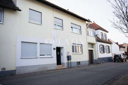 Haus zum Kaufen in Ubstadt-Weiher 580.000,00 € 210 m²