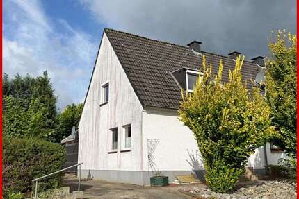 Haus zum Kaufen in Schleswig 130.000,00 € 71.62 m²