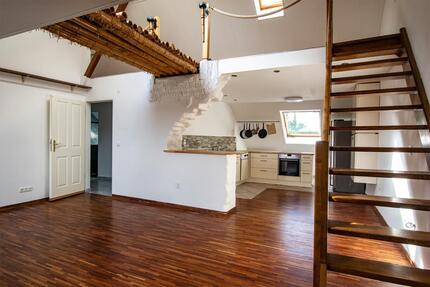 Exklusive Altbau-Dachgeschosswohnung mit Dachterrasse - Aachen Aachen-Mitte