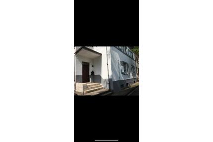 Frisch renovierte 140m2 Erdgeschosswohnung - Duisburg Hamborn