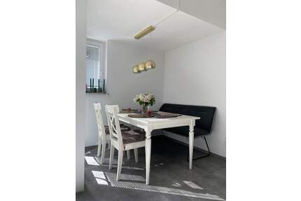 Stilvolle, möblierte 2-Zimmer-Wohnung mit Balkon – Wohnen oder Investieren - Lindau (Bodensee) Reutin