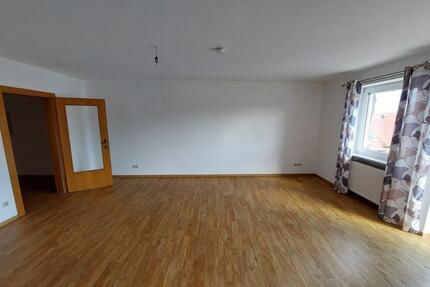 **Moderne 3-Zimmer-Wohnung in Walderbach mit Balkon**