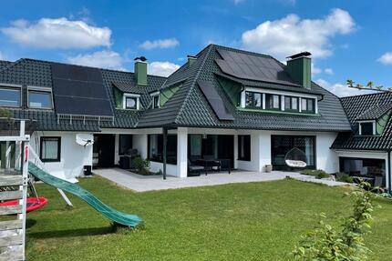 Stilvolles Haus mit zwei Einliegerwohnungen, A! - Dietenheim