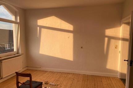 Helle Altbauwohnung - 850,00&nbsp;EUR Kaltmiete, ca.&nbsp; 65,00&nbsp;m&sup2; in Hildesheim (PLZ: 31141) Itzum-Marienburg