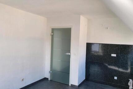 4 Zimmer Wohnung in Lauingen - 1.000,00&nbsp;EUR Kaltmiete, ca.&nbsp; 100,00&nbsp;m&sup2; in Lauingen (Donau) (PLZ: 89415)