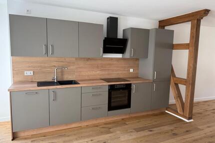 Hochwertige 4-Zimmer-Wohnung, Echtholzboden, Küche, Balkon - Heilbad Heiligenstadt