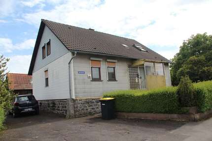 Haus zum Kaufen in Lautertal (Vogelsberg) 129.000,00 € 157 m²