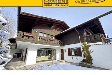LandhausHerrenhaus ca. 452 m² Nutzflächen, Grundstück 1.176 m², Einlieger-Whg., Garagen-Halle - Garmisch-Partenkirchen