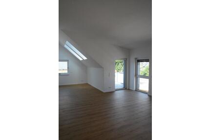 Neubau-Penthouseflair: Exklusive Wohnung im Herzen von Ochtendung