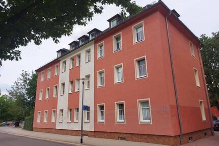 Lieblingsplatz! Großzügige 2-Zi-Wohnung im 2.OG mit Balkon in Untermhaus - Gera