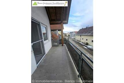 Top gepfl. großzügige 3 -Zimmer-Wohnung mit BLK und EBK !! - Neresheim