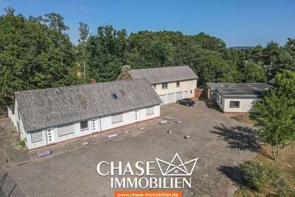 Haus zum Kaufen in Rehburg-Loccum Loccum 345.000,00 € 403.76 m² - Rehburg-Loccum / Loccum