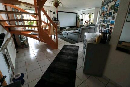 Wunderschöne Maisonette-Wohnung in Römerberg