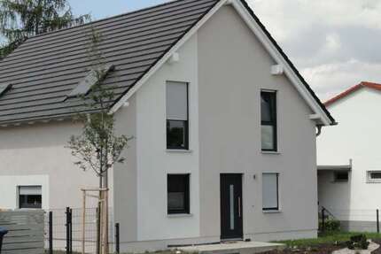 Haus zum Kaufen in Trebsen OT Seelingstädt 349.900,00 € 109 m² - Trebsen/ OT Seelingstädt