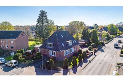 Haus zum Kaufen in Büdelsdorf 379.000,00 € 268.89 m²