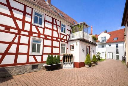 Zwei Häuser - ein Zuhause: Wohnen mit Charme und Geschichte! - Bad Vilbel Gronau