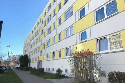 Wohnung zum Mieten in Schwerin 490,00 € 79.34 m²
