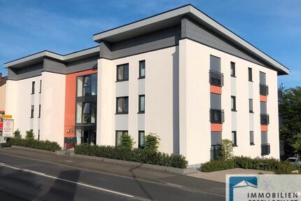 Moderne und attraktive 2-Zimmer-Stadtwohnung im Dachgeschoss mit Personenaufzug! - Altenkirchen (Westerwald)