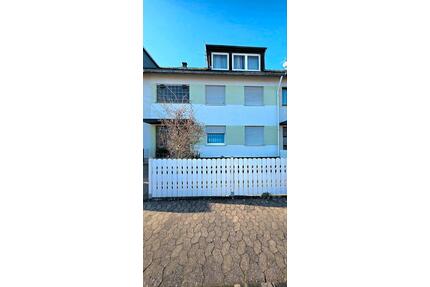 Mehrfamilienhaus mit 3 Wohneinheiten + Einliegerwohnung - Koblenz Bubenheim