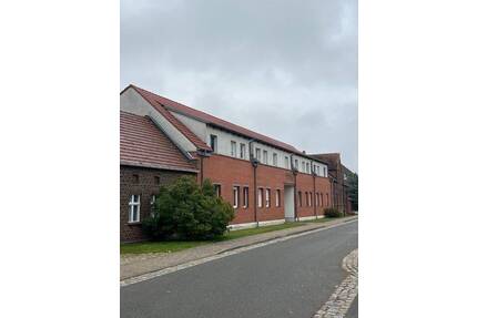 Mehrfamilienhaus mit 12 Einheiten – Vorderhaus & Seitenflügel mit Südausrichtung – 15936 Dahme-Mark - Dahme/Mark Rosenthal