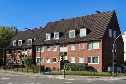 Grundstück mit zwei Mehrfamilienhäusern bei Niendorf Markt - Hamburg