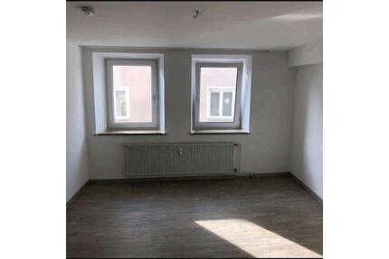 Großzügige 4 Zimmer Wohnung mitten in Eichstätt