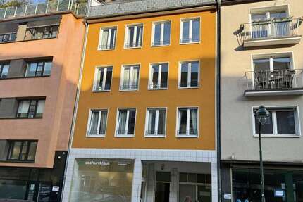 Haus zum Kaufen in Düsseldorf 2.950.000,00 € 623 m²