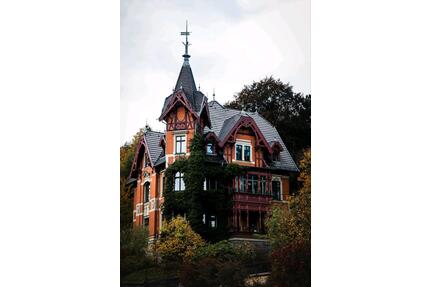 Wunderschöne Villa mit großem Grundstück in OelsnitzVogtland - Oelsnitz (Vogtland)