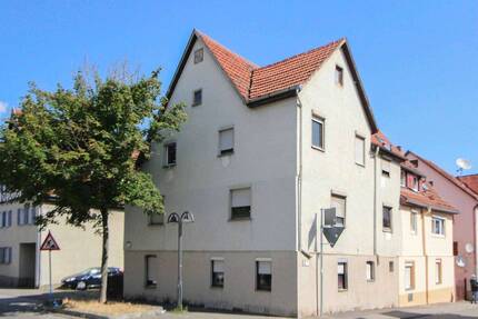 DHH mit Garten, Garage und anteiliger Scheune in Weilimdorf - Stuttgart