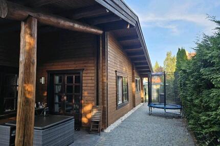 EinfamilienhausBlockhaus *Ein Zuhause mit Charakter* - Möckern