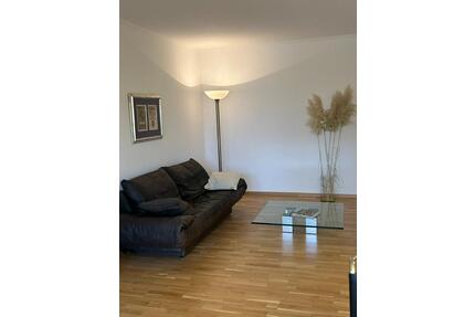 2-Zimmerwohnung, möbliert, Top Lage - Bad Homburg vor der Höhe Berliner Siedlung/Gartenfeld