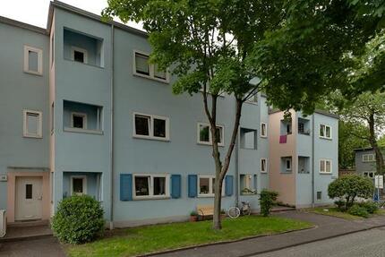 **ruhig + zentral: 2-Zimmer-Wohnung mit Balkon** - Duisburg Duisburg-Mitte
