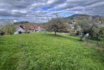 Grundstück zu verkaufen in Bühl Neusatz 220.000,00 € 861 m² - Bühl / Neusatz