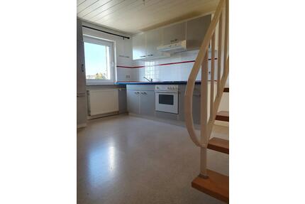 2 ZKB Wohnung in Arzfeld, Tageslichtbad, Maisonette, Stellplatz