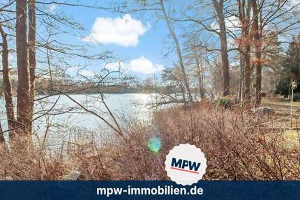 Sprung ins Wasser: Eigener Steg & Erholungsoase nahe Eberswalde